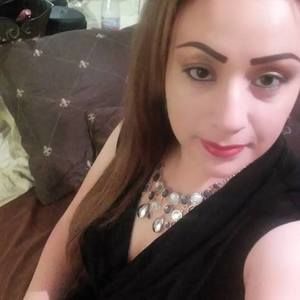 Meet your Posher, Eva